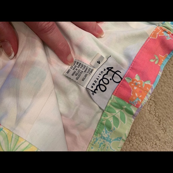 Shorts. Smoke /pet free home - Picture 2 of 2